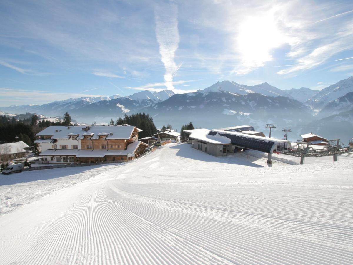 Holiday Home With Snow Covered Views Hollersbach im Pinzgau Exterior photo